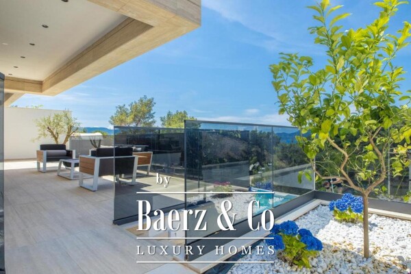 photo 6 Komarna, luxurious modern villa with pool and sea view
