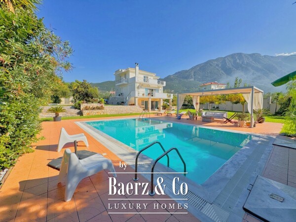 photo 5 2294102 - Villa For sale, Kalamata, 370 sq.m., €1.450.000