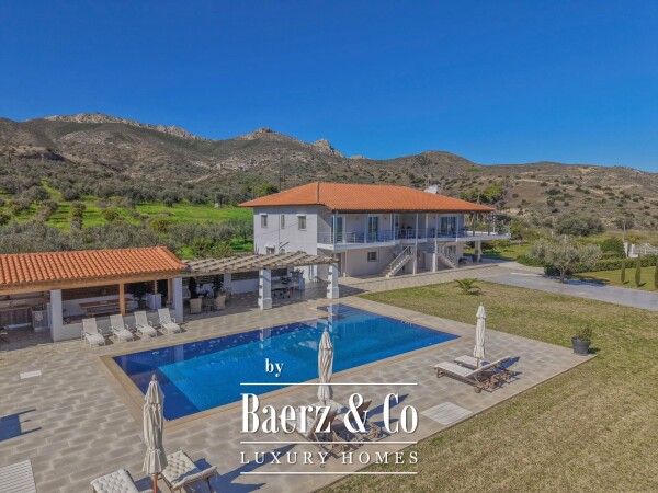 photo 2 2334450 - Villa For sale, Saronikos, 360 sq.m., €1.200.000