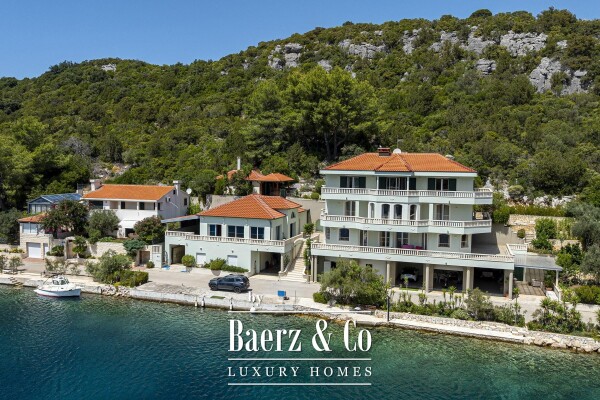 photo 1 Island of Lastovo, Villa by the sea in a quiet bay of the island of Lastovo