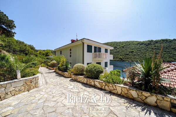 photo 7 Island of Lastovo, Villa by the sea in a quiet bay of the island of Lastovo